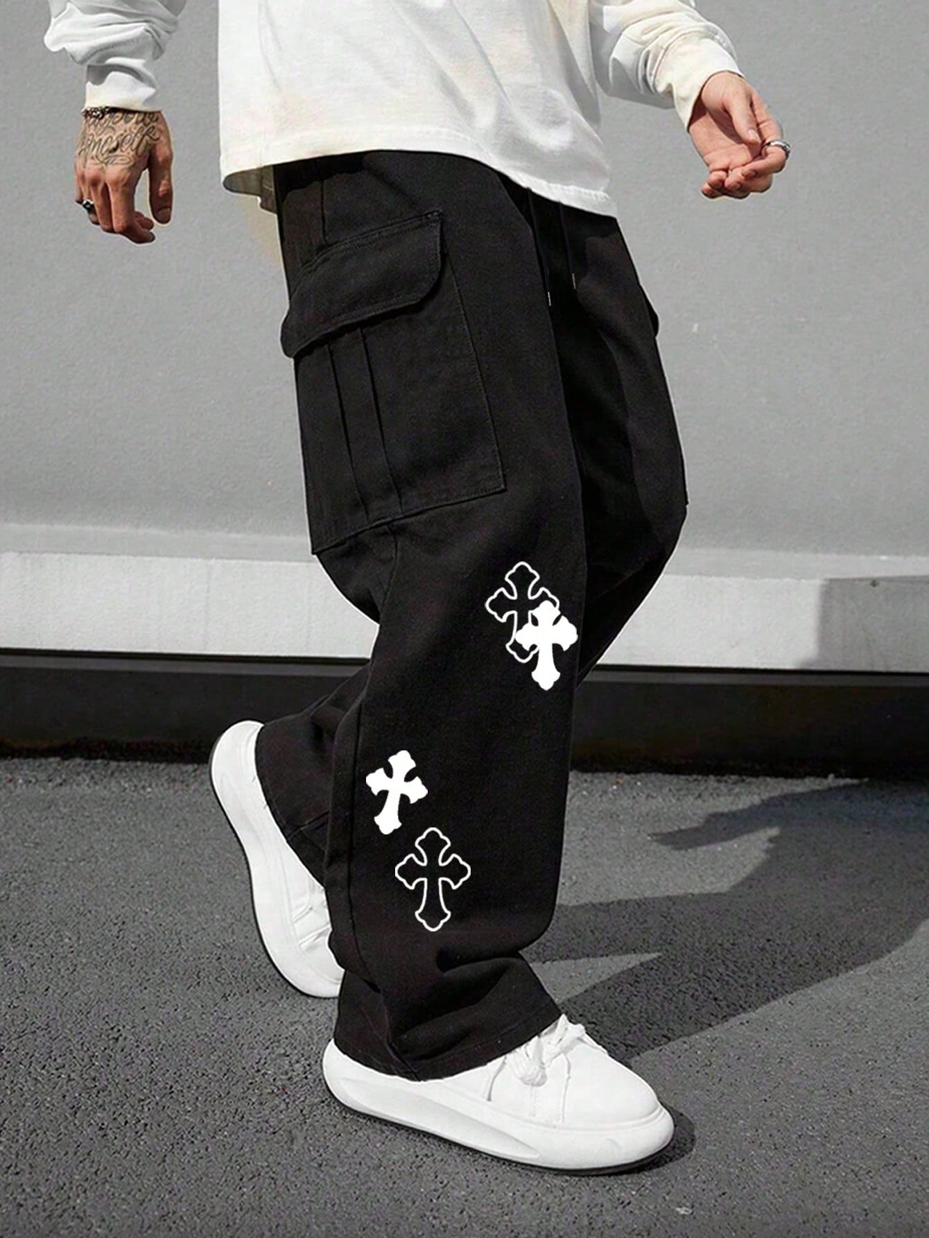 1Pc Men'S Multiple Pocket Cargo Pants, Loose Fit, Cross Print Design, Suitable for Beach, Daily Commute, Sports & Outdoor, Straight Leg Style, Fashionable Streetwear, Great Gift for Boyfriend/Husband, All Seasons